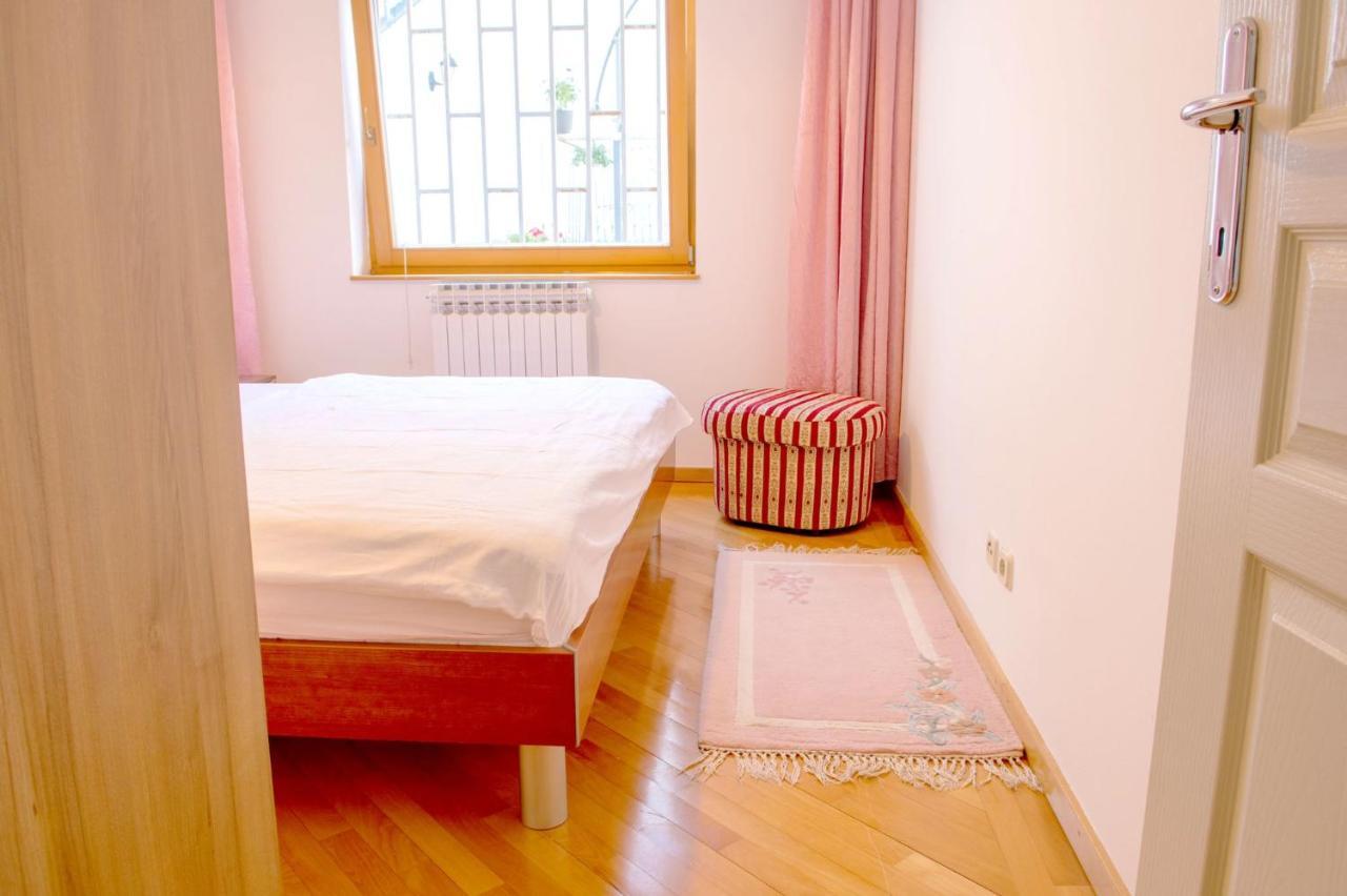 Beautiful Duplex In Heart Of Old Town - Free Parking Apartment Sarajevo Luaran gambar